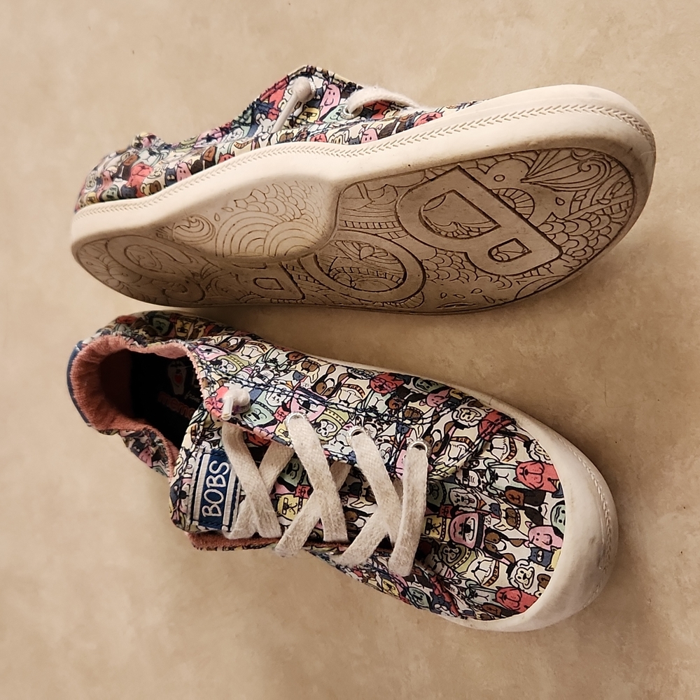 Bob's Tennis Shoes
